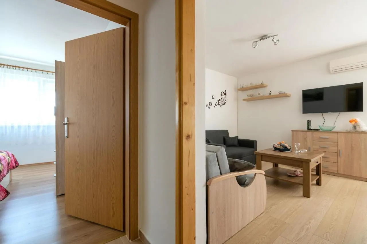 Apartment Bell Amour Pula Kroatien